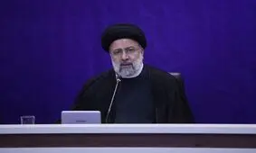 آقای رئیسی به بحران کمبود پزشک در کشور ورود پیدا کنید
