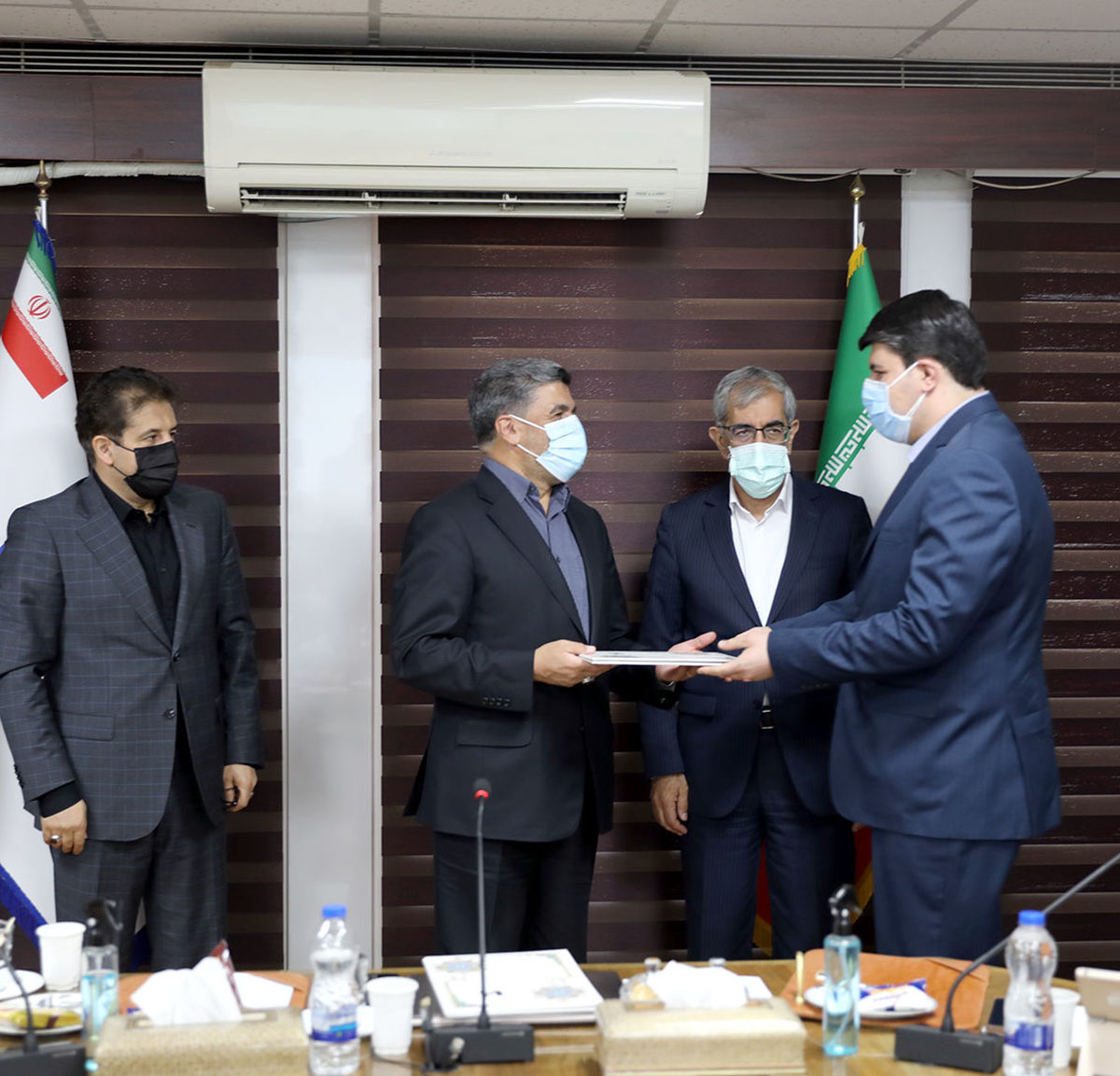 خانی، معاون بینالملل بانک صادرات ایران شد