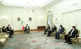 اروپا نباید به نحوی عمل کند که آمریکا احساس کند اروپا حوزه نفوذش است