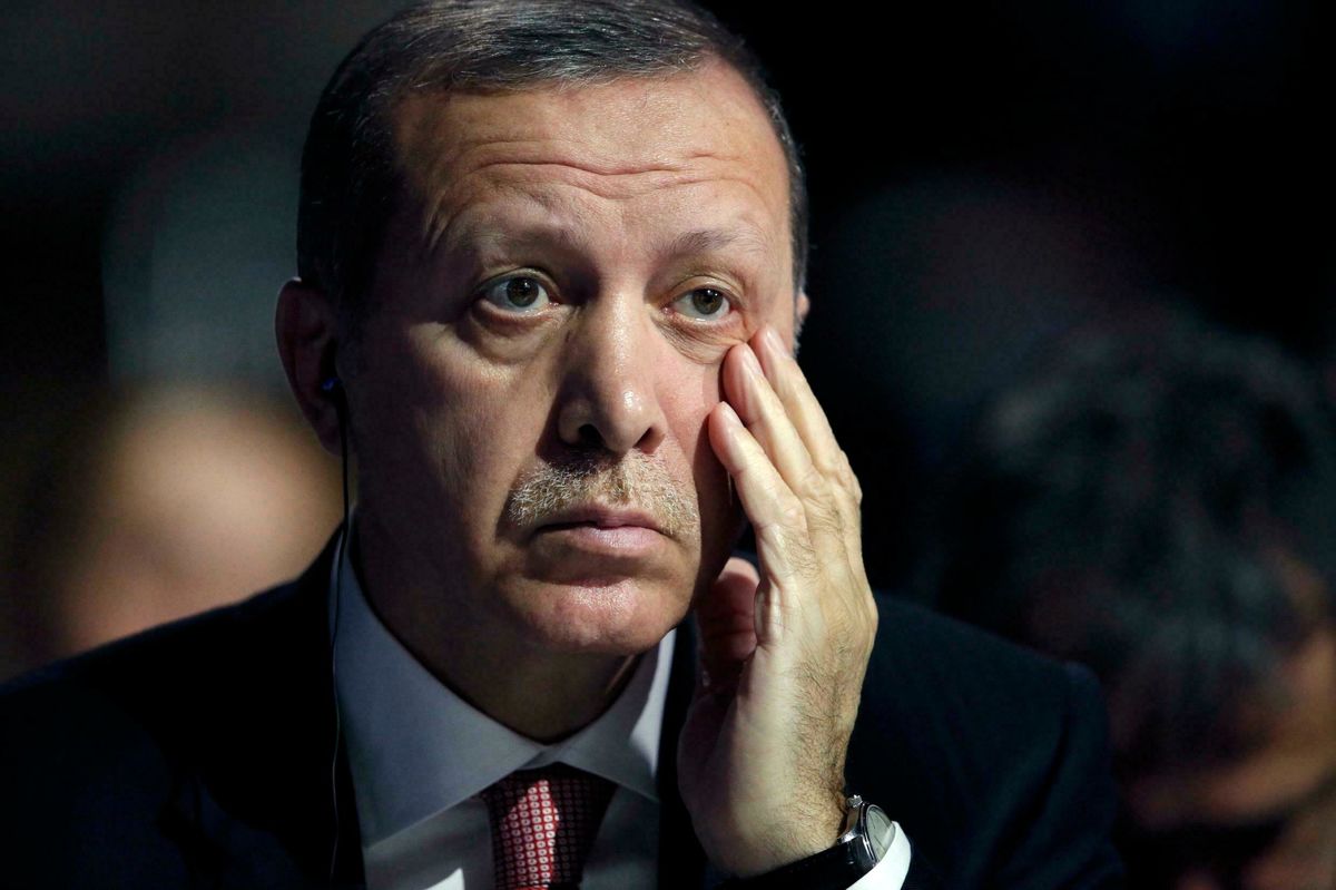 سلطان ترک در آستانه سقوط؛ رویایی که بر باد رفته/ چه شد که استعفای اردوغان ترند توییتر شد؟