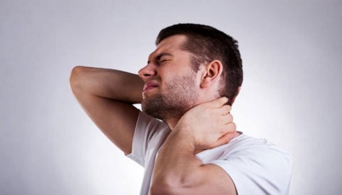 راهی ساده برای درمان قولنج گردن