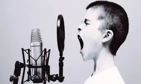 چرا نباید خبرنگار زندگی شخصی خود باشیم؟