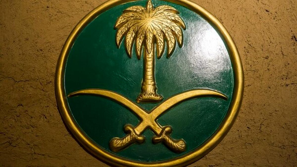 عربستان سفیر لبنان در ریاض را احضار کرد