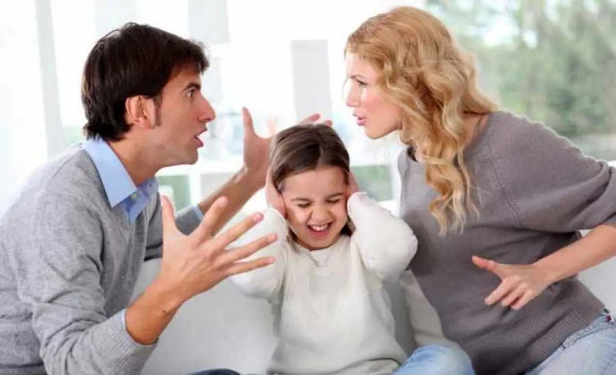 خشونت خانگی چه تاثیری بر نوجوانان دارد؟