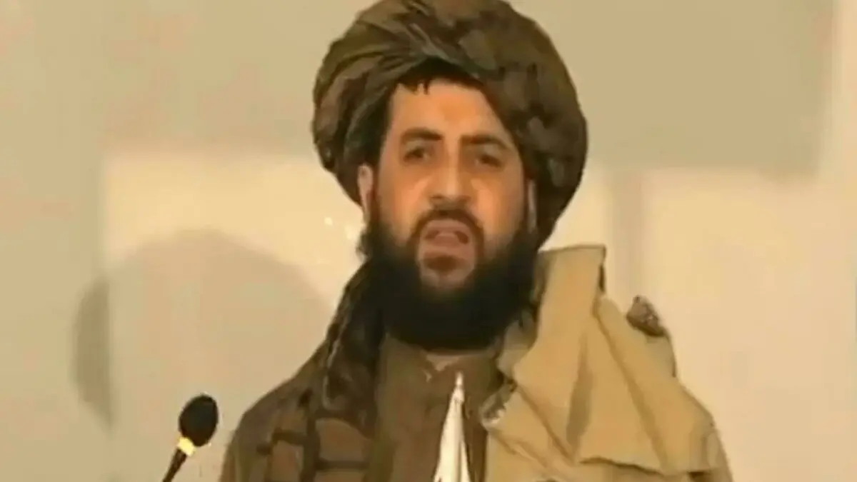 طالبان با رونمایی از فرزند ملاعمر چه اهدافی را دنبال می‌کند؟