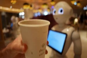رستورانی در توکیو ژاپن به طور کامل ربات ها را جایگزین انسان کرده است
