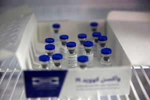 بدقولی وزارت بهداشت در پیش خرید واکسن‌های داخلی کرونا