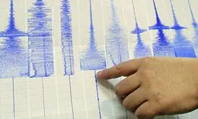 مسئولان رفتند، یخبندان ماند/ چادرنشینی زلزله زدگان چلگرد در آغاز فصل سرد