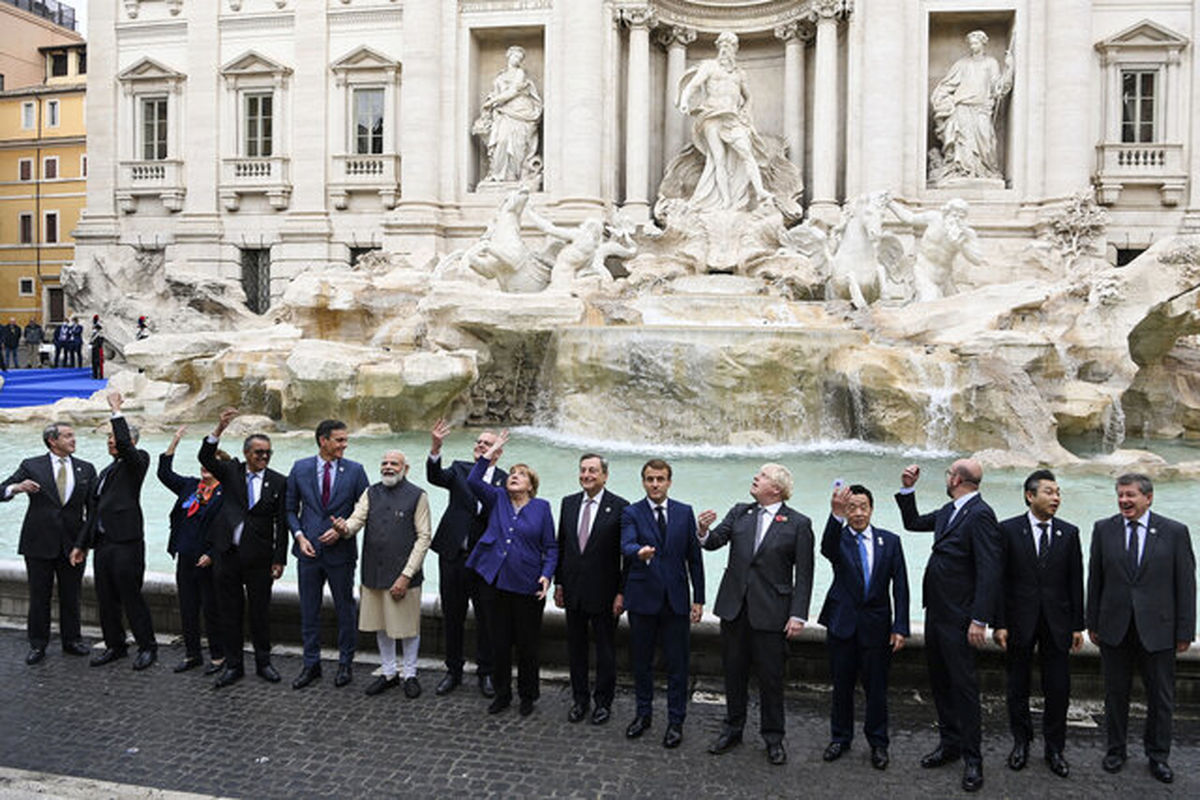 رهبران گروه ۲۰ در کنار فواره معروف رُم سکه انداختند/ آرزوی بعضی از رهبران گروه ۲۰ برای بازگشت دوباره به رم!