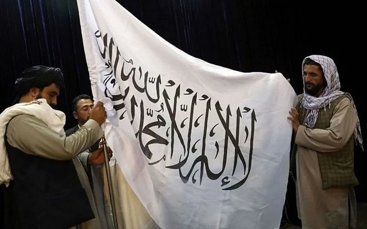 انتحاری ها شبیه زمان حکومت پیشین وجود ندارد/ حکومت طالبان یکدست نیست/ تاکنون چهارچوب و الگوی «اسلامی سازی مراکز تحصیلی» را اعلام نکرده اند
