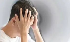 عارضه ای که با درد و حساسیت مزمن همراه است