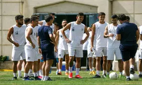 بازگشت سلمانی به تمرینات آبی‌ ها/ آمادگی یزدانی برای بازی مقابل فجر