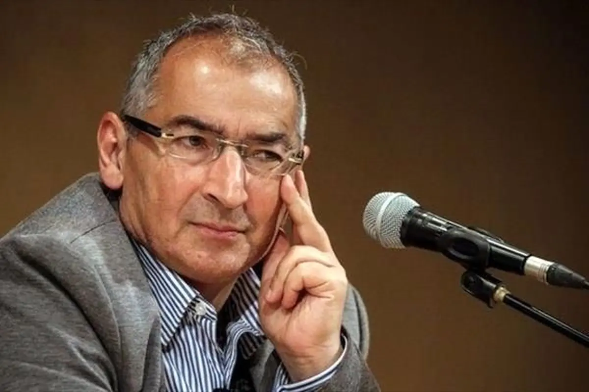 زیباکلام:بعد از سخنان روحانی فکر کردم دو تا ایران داریم!