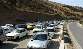 آخرین وضعیت ترافیکی جاده‌های کشور / ترافیک سنگین در آزادراه کرج- چالوس و محور هراز