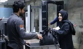 کارکنان زن فرودگاه کابل به سر کار بازگشتند