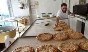 تجمع نانوایان برای افزایش قیمت نان در ارومیه/ قیمت نان افزایش نمی‌یابد