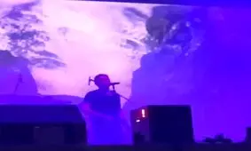 استقبال عجیب از کنسرت شادمهر در استانبول