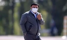 پرویز مظلومی از هوادار هتاک شکایت کرد