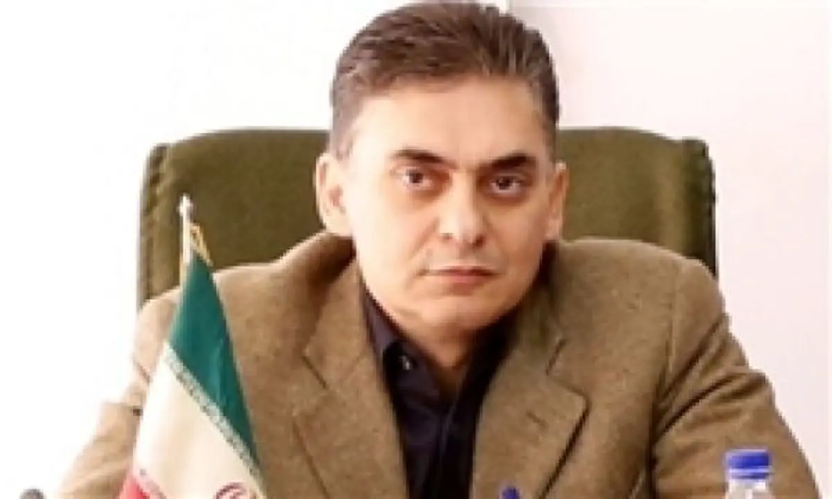 خروج از رکود با محوریت صادرات کلید می‌خورد/ عدم بهره‌مندی مردم از کاهش تورم