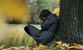 چرا در فصل پاییز افسرده می‌شویم؟