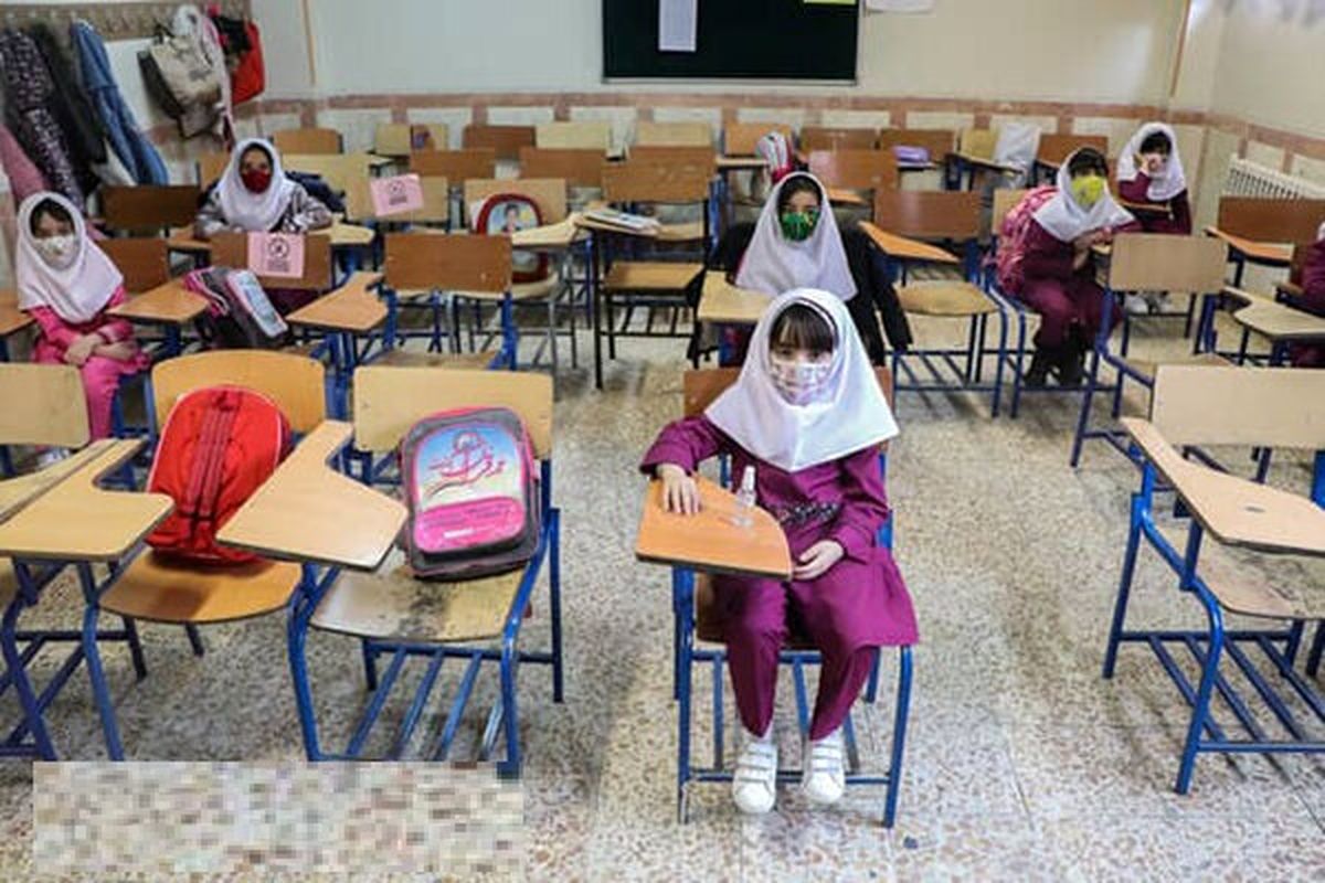 اگر دانش آموزان واکسن بزنند از آبان مدارس حضوری می شود