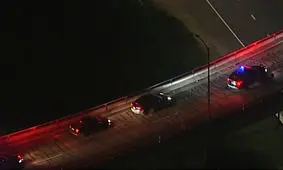 توقف خودروی تسلا با راننده بیهوش توسط پلیس