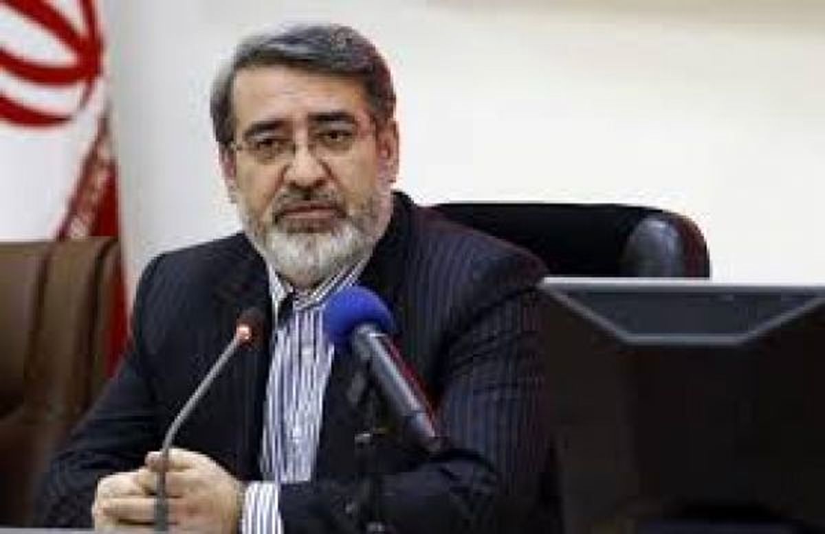 بیشتر استانداران تقاضای بازنشستگی داشتند/تا آخر شهریور تغییرات استانداران اعمال میشود