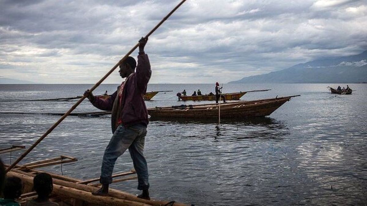هشدار طغیانِ طویل ترین دریاچه آب شیرین جهان در قاره آفریقا و آوارگی ساکنان محلی