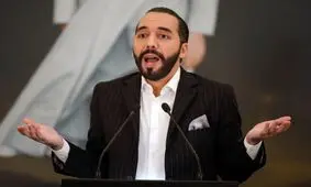 رئیس جمهور السالوادور خودش را یک "دیکتاتور" اعلام کرد!