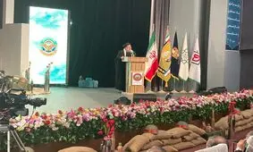 رییسی: نظام ما به دلیل مبتنی بودن بر دین و آموزه‌های دینی، کتاب و سنت، قُدسی است/ تجلیل از پیشکسوتان دفاع مقدس مصون‌سازی نسل جوان است