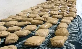 کشف انبار تریاک با دستگیری یک قاچاقچی سایقه دار