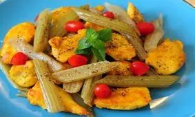 طرز تهیه خوراک مرغ و کرفس