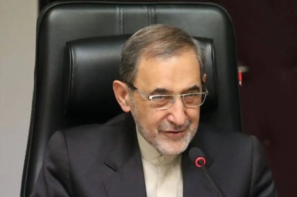 بیگانگان اجازه بازدید از تاسیسات نظامی ما را ندارند