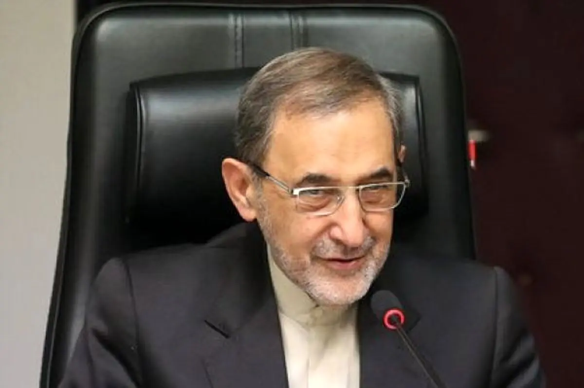 بیگانگان اجازه بازدید از تاسیسات نظامی ما را ندارند