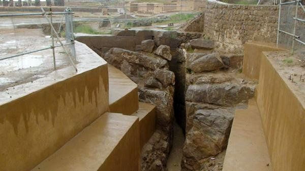 کشف اسکلتهایی در آبراهه تختجمشید