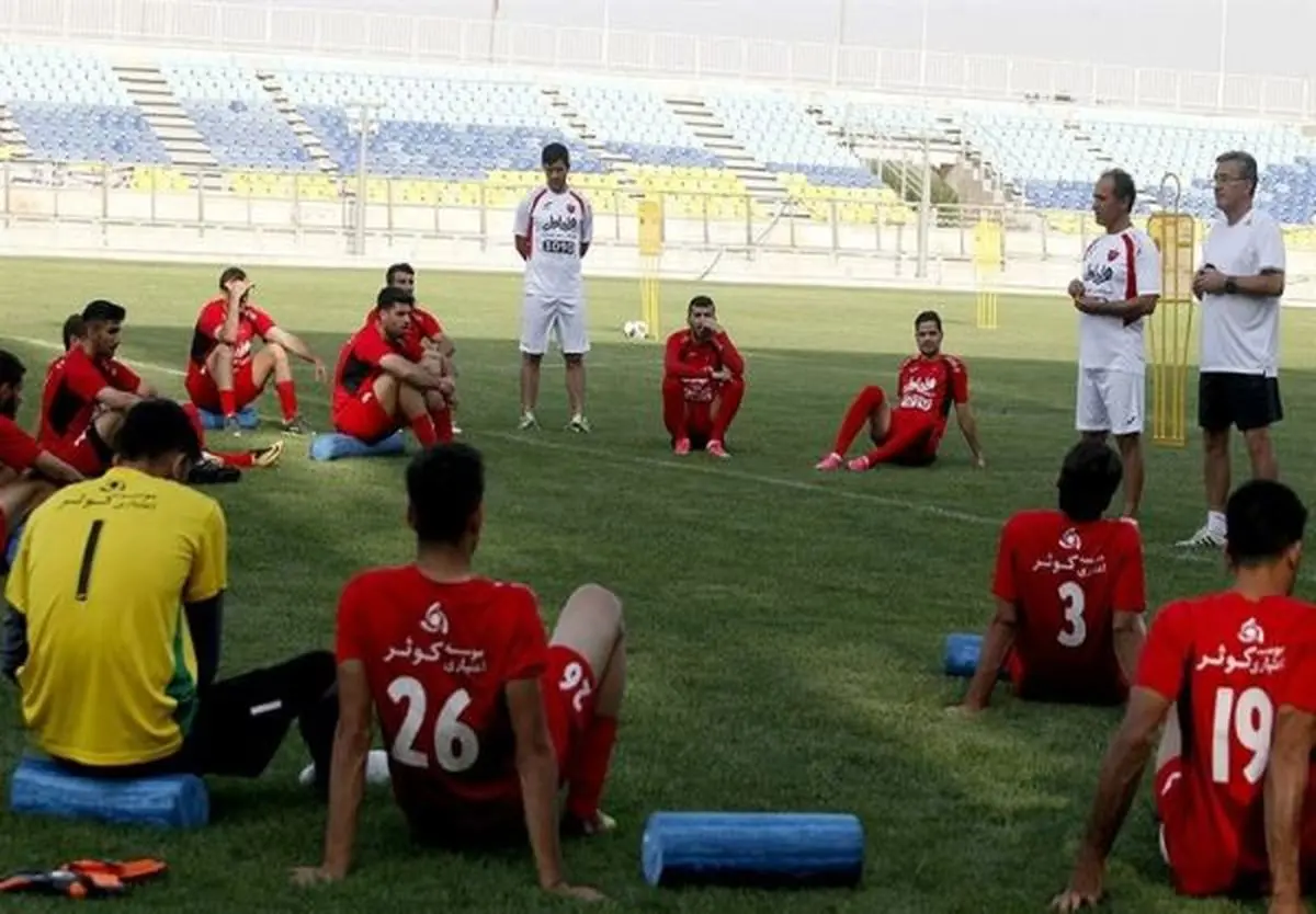 برانکو خطاب به بازیکنان پرسپولیس: دیدار با گسترش فولاد مهمترین بازی فصل است