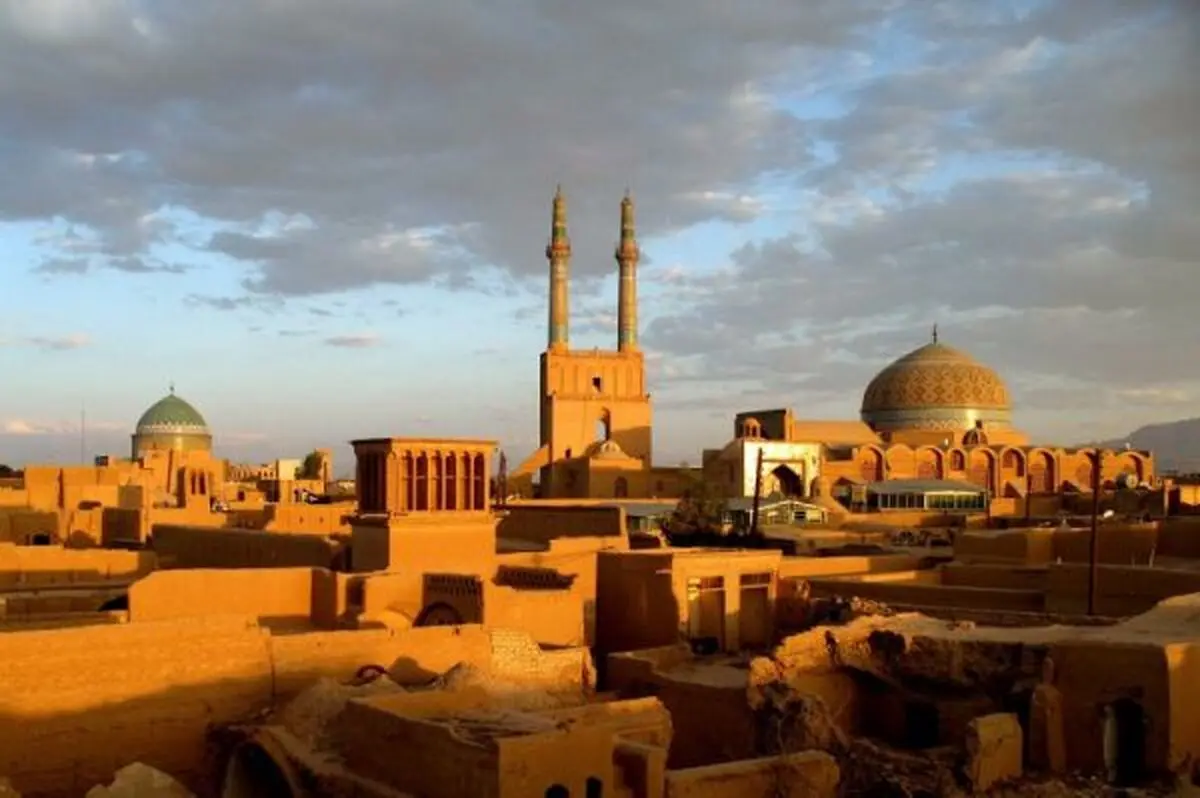 اختلاف‎نظر وزارت کشور و نمایندگان یزد شدت گرفت/ چه کسی استاندار دارالعباده می‎شود؟