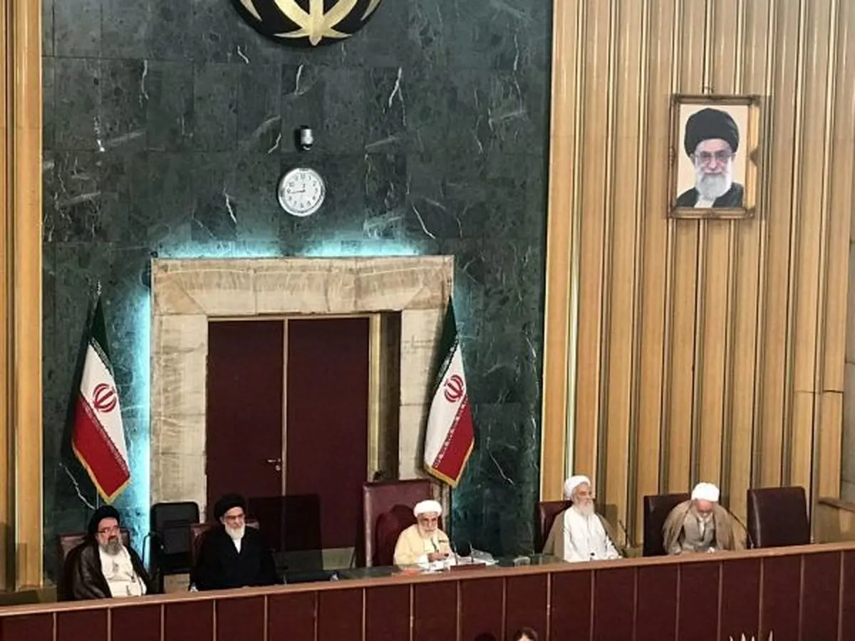 غايبان سومين اجلاسيه خبرگان چه كساني بودند؟