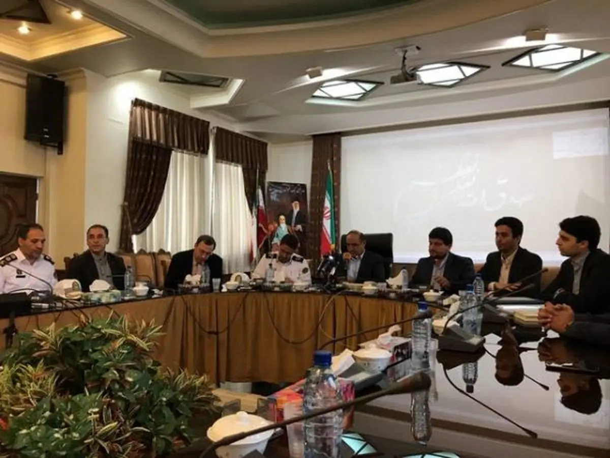 آیین رونمایی و الصاق برچسب سرویس مدارس شهر تهران