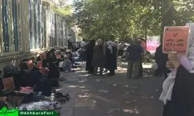 تجمع سپرده‌گذاران کاسپین مقابل قوه قضائیه