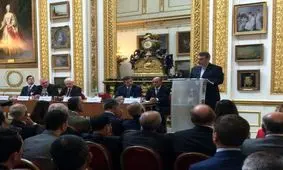 امضای قرارداد ساخت نیروگاه بزرگ خورشیدی میان ایران و انگلیس