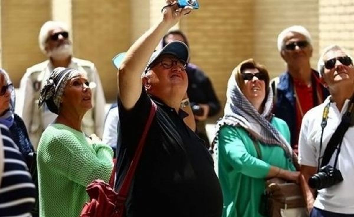 امنیت گردشگران خارجی با اعلام مسیر تردد و محل اقامت آنها به پلیس