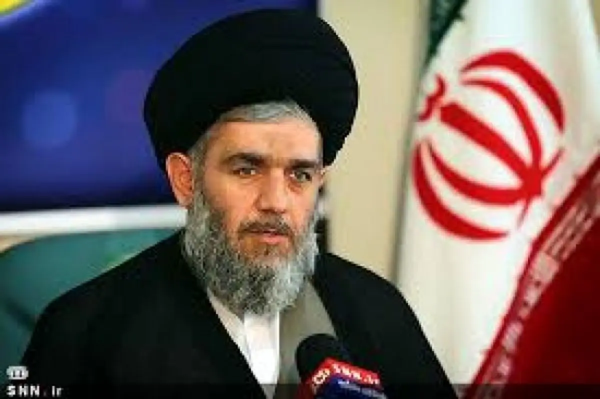 سید حسین مومنی: باید نسبت به حرکت سیدالشهدا(ع) معرفت پیدا کرد