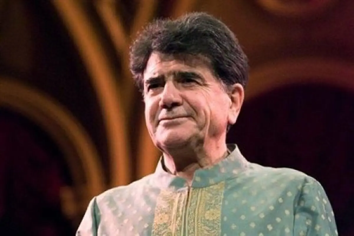 «پیری و معرکه گیری» اثر استاد شجریان