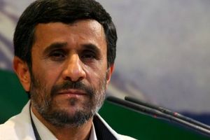 توهمات احمدي نژاد تمام نمي شود/ لاريجاني از رئيس جمهور اسبق شكايتي نكرده است