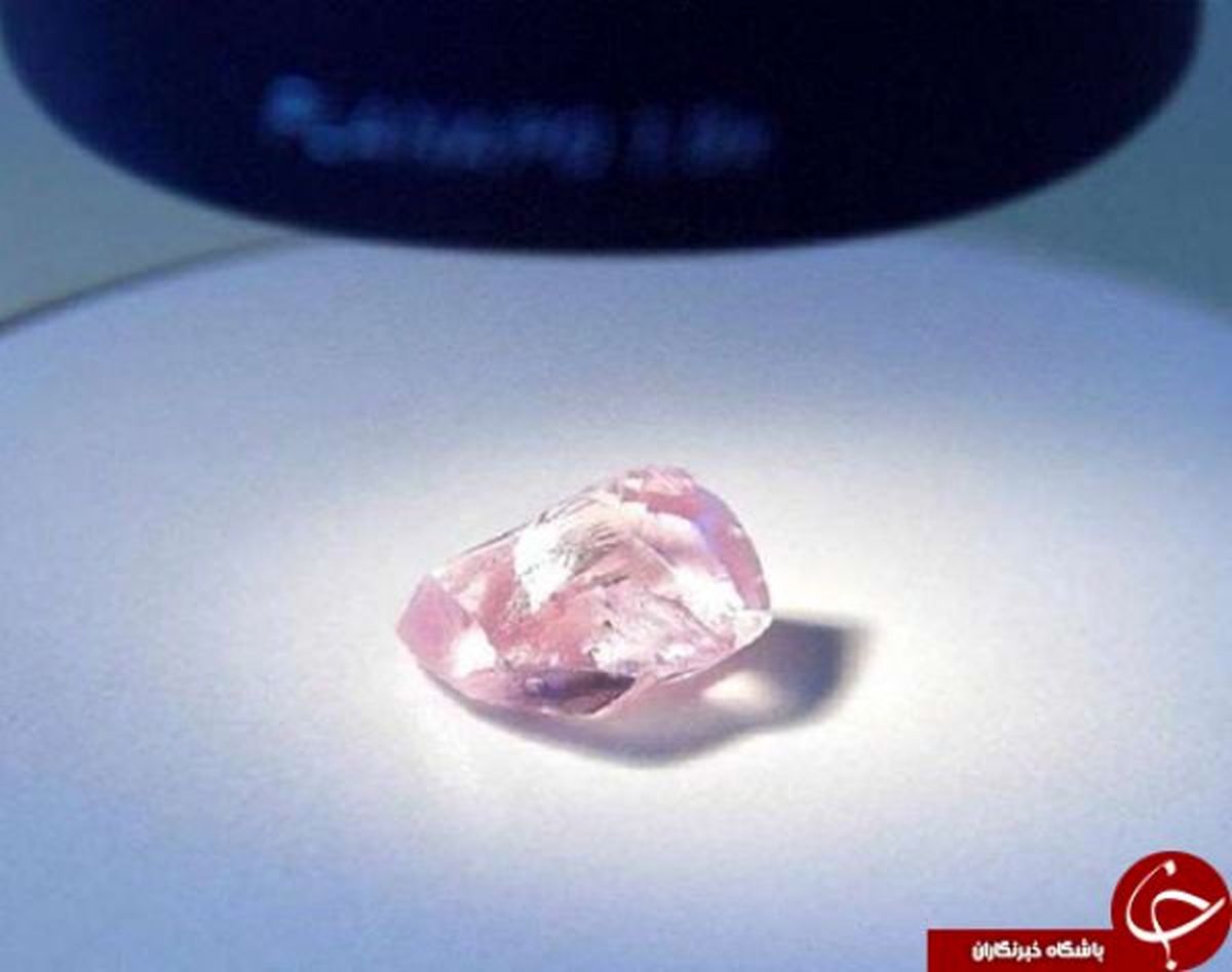 کشف یک الماس عظیم صورتی در روسیه + عکس