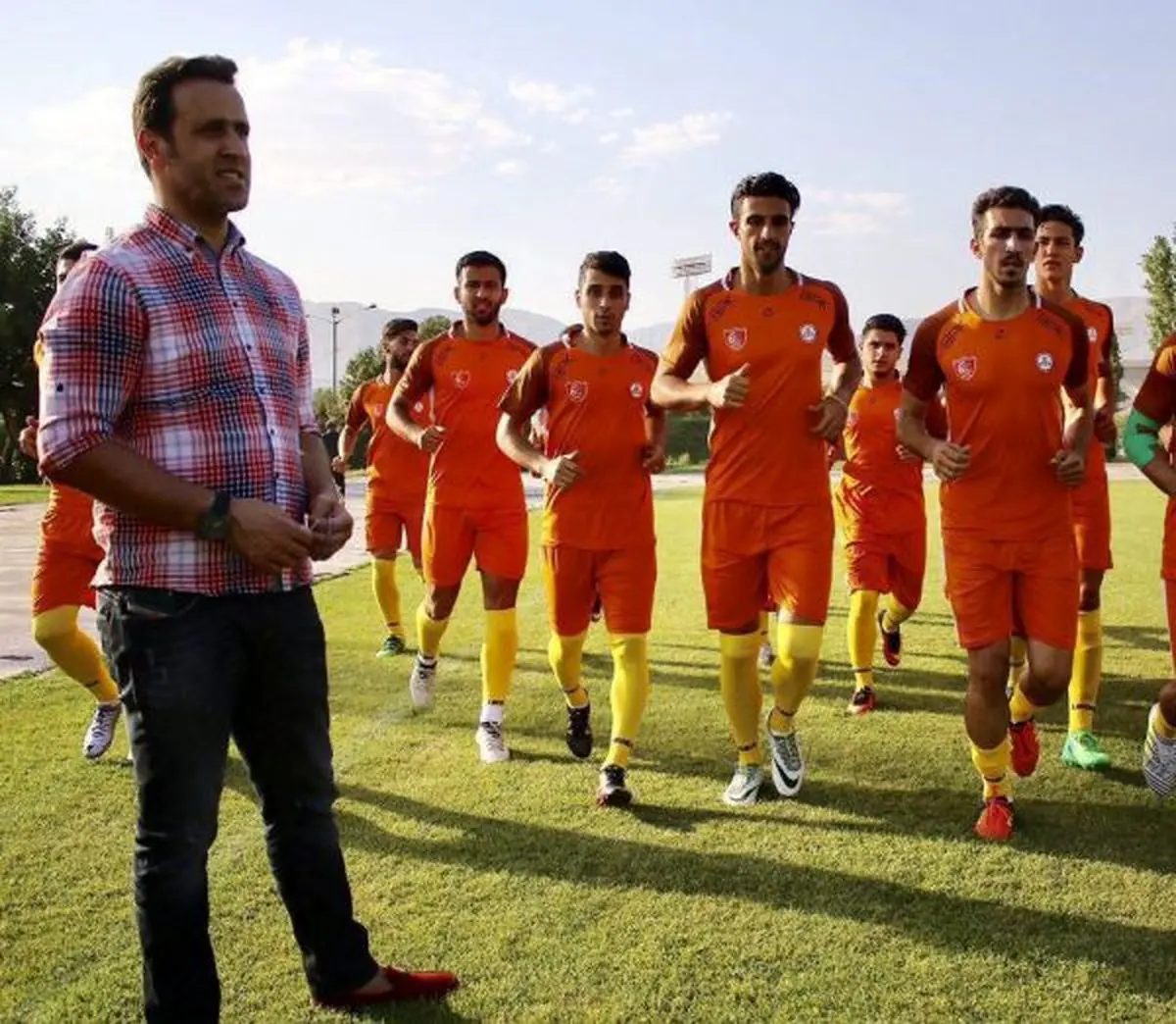 اطلاعیه فدراسیون فوتبال درباره اتفاقات باشگاه نفت