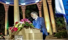 حافظ معلم زندگی است و در زندگی ما جادارد