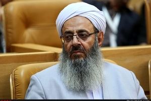 مولوی عبدالحمید به اظهارات ضد ایرانی ترامپ واکنش نشان داد