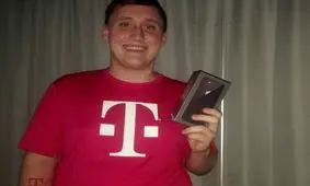 جایزه تتو، آیفون 8!